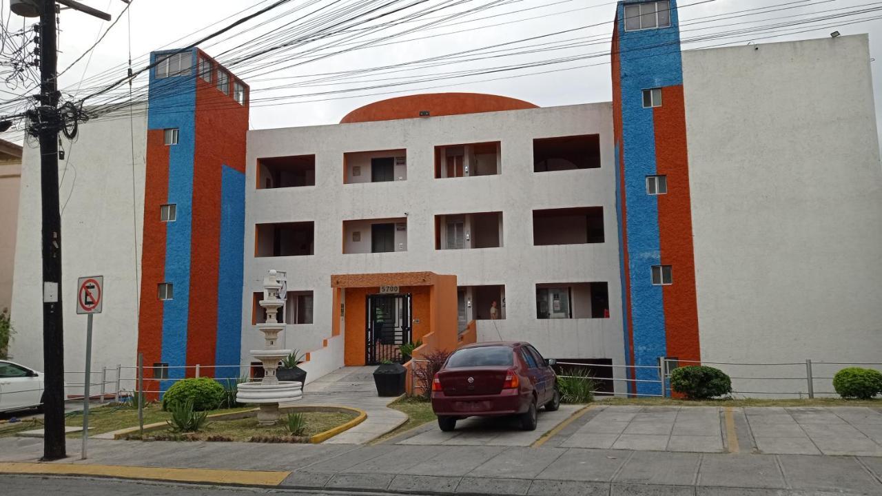 Confort Ejecutivo Suites Lindavista Guadalupe  Buitenkant foto