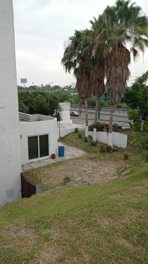 Confort Ejecutivo Suites Lindavista Guadalupe  Buitenkant foto
